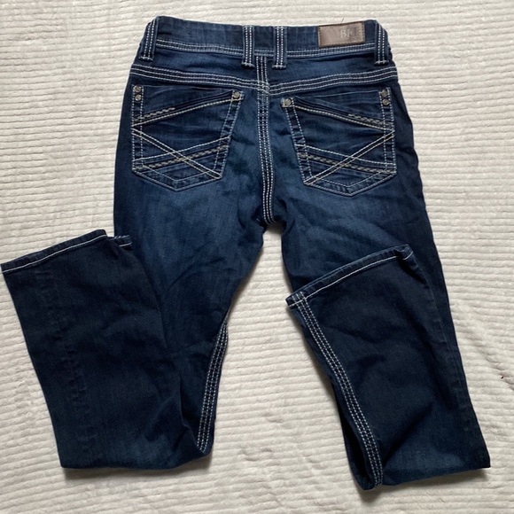 BKE - Picture 4 of 4